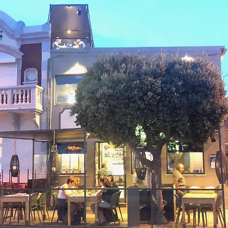 Aqui Há Gato * Vila Praia de Âncora